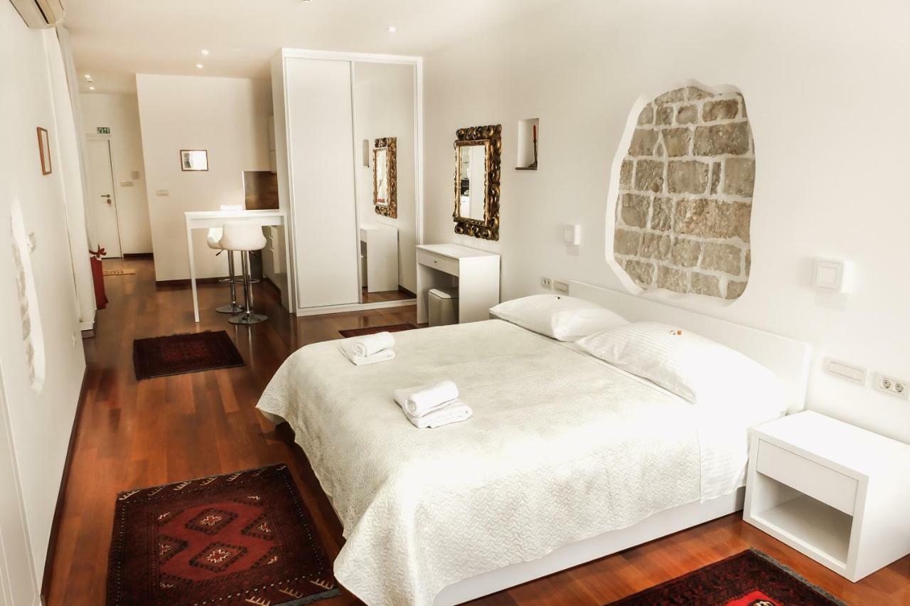 Old Square Studio Apartment Split Ngoại thất bức ảnh