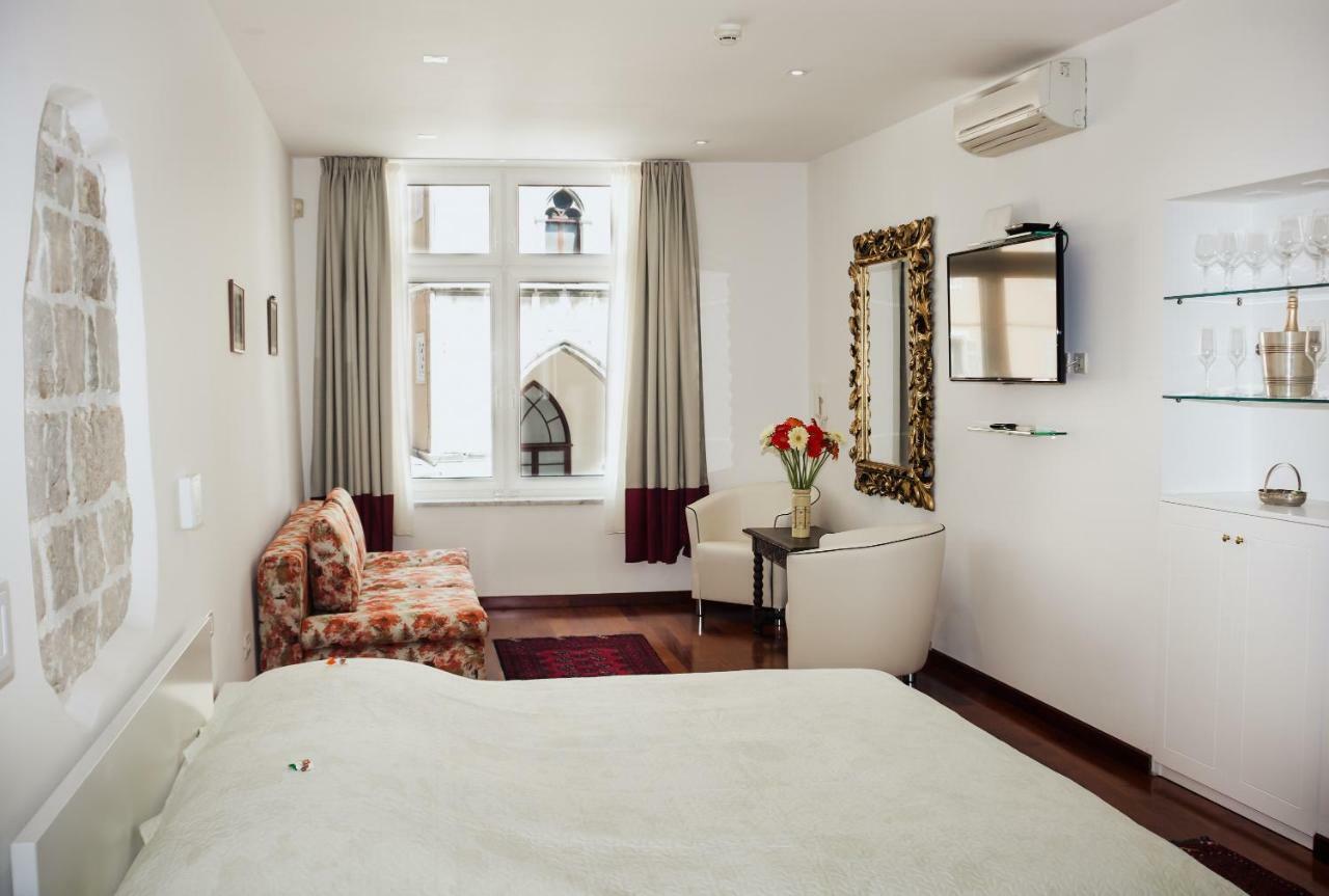 Old Square Studio Apartment Split Ngoại thất bức ảnh